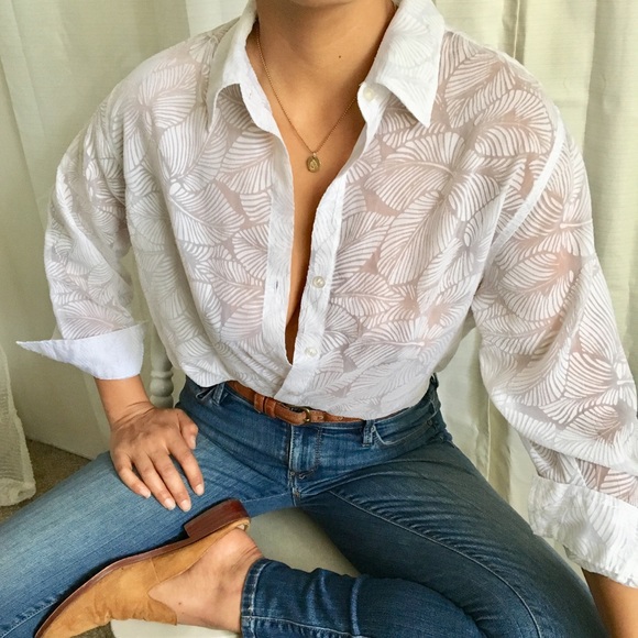 Ellen Tracy White Botton down Top (M) - Picture 8 of 8